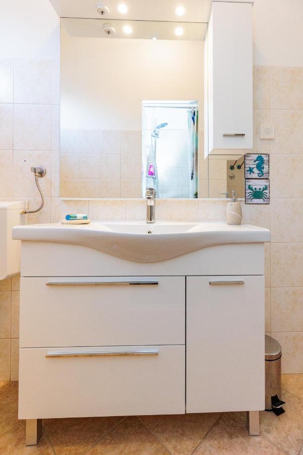 Apartmani Ema i Toni Zadar Exteriör bild