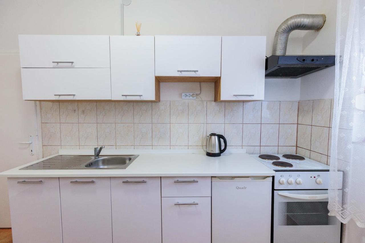 Apartmani Ema i Toni Zadar Exteriör bild